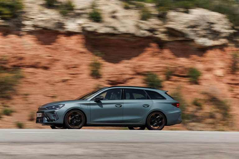 Cupra Leon e-Hybrid: posicionamiento dentro del segmento C enchufable Cupra Leon e-Hybrid: posicionamiento dentro del segmento C enchufable