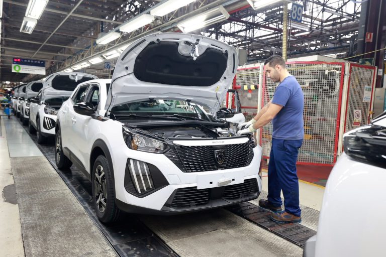 Ranking de SUV-B con mejor equipamiento tecnológico de serie en 2026