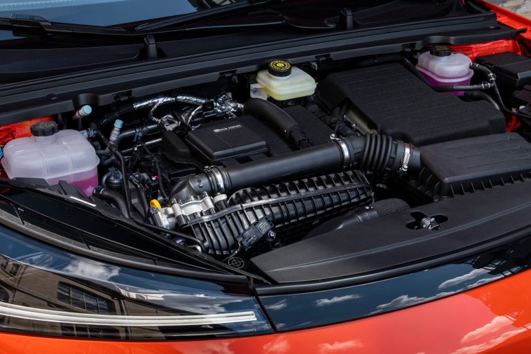 Cómo elegir un compacto eléctrico en 2026 según potencia y comportamiento dinámico Cómo elegir un compacto eléctrico en 2026 según potencia y comportamiento dinámico