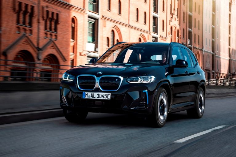 Cómo elegir un SUV premium tecnológico en 2026: qué ADAS, infoentretenimiento y conectividad esperar por segmento Cómo elegir un SUV premium tecnológico en 2026: qué ADAS, infoentretenimiento y conectividad esperar por segme