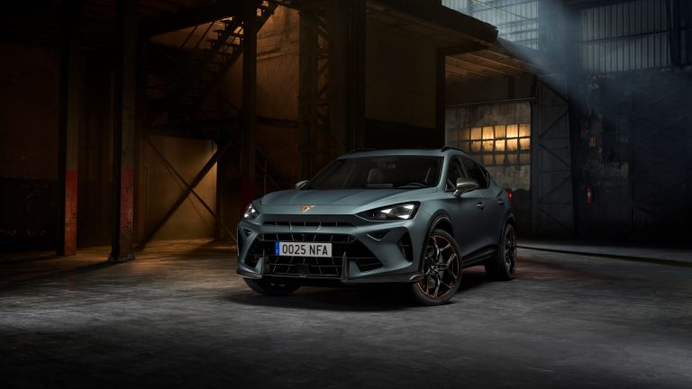 Cómo elegir un SUV-C entre híbrido, PHEV y gasolina en 2026: qué compensa según kilometraje anual