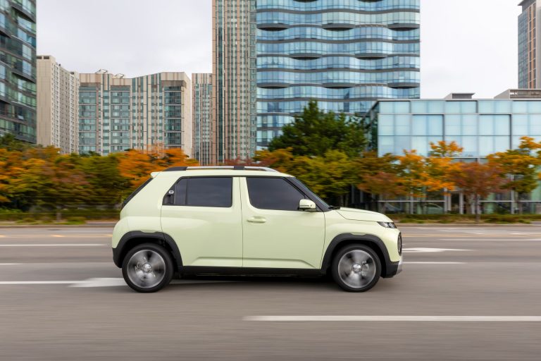 Hyundai INSTER vs Leapmotor T03: dos utilitarios eléctricos urbanos asequibles frente a frente Hyundai INSTER vs Leapmotor T03: dos utilitarios eléctricos urbanos asequibles frente a frente