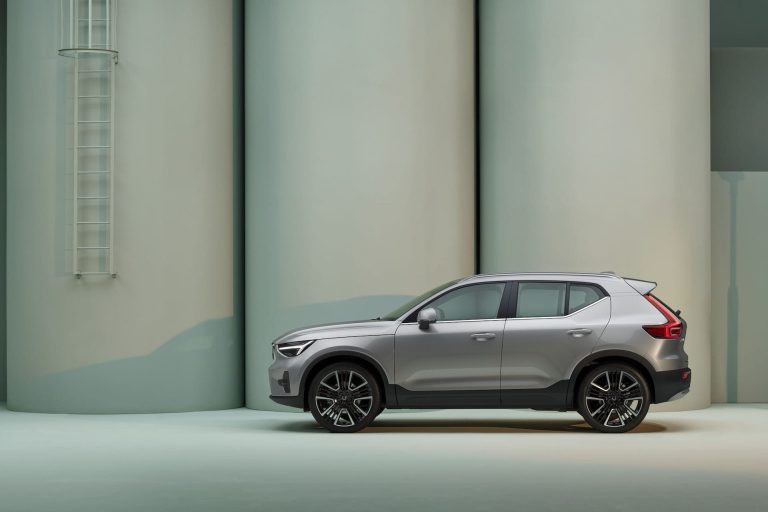 Ranking de SUV-C familiares con mejor equipamiento de seguridad de serie en 2026 Ranking de SUV-C familiares con mejor equipamiento de seguridad de serie en 2026