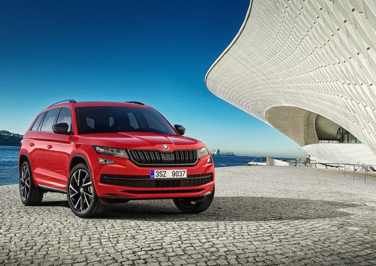 Ranking de SUV-D familiares gasolina en 2026 por espacio y maletero útil Ranking de SUV-D familiares gasolina en 2026 por espacio y maletero útil