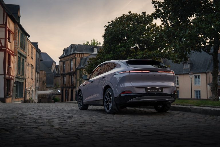 Ranking de SUV-C chinos eléctricos en 2026 por autonomía WLTP y potencia de carga rápida Ranking de SUV-C chinos eléctricos en 2026 por autonomía WLTP y potencia de carga rápida